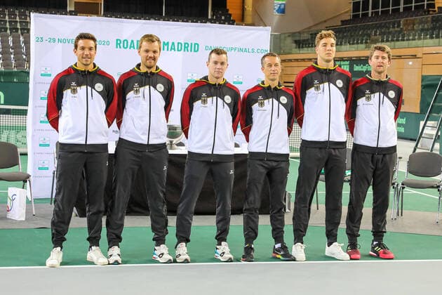 Team Deutschland: Andreas MIES (GER), Kevin KRAWIETZ (GER), Dominik KOEPFER (GER), Philipp KOHLSCHREIBER (GER), Jan-Lennard STRUFF (GER) und Michael KOHLMANN (DTB Davis Cup Kapitän), Auslosung, Davis Cup Qualifikation 2020 - Deutschland vs. Weißrussland, Düsseldorf, 05.03.2020,