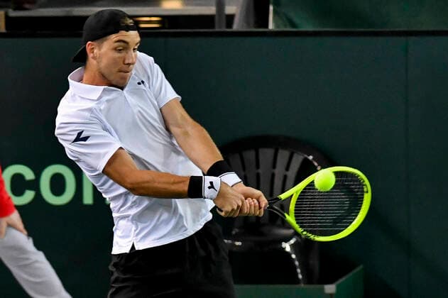 06.03.2020, GER, Davis Cup, Deutschland vs Weißrussland 06.03.2020, GER, Davis Cup, Deutschland vs Weißrussland , CASTELLO , Duesseldorf, im Bild picture shows Jan-Lennard Struff (GER)