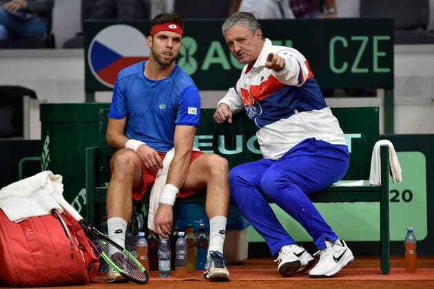 Czech Davis Cup team captain Jaroslav Navratil, right, speaks with Jiri Vesely during the Davis Cup qualifier Czech Republic vs. Slovakia in Bratislava, Slovakia, March 6, 2020. (CTKxPhoto VaclavxSalek) CTKPhotoP202003060810301 sal 12