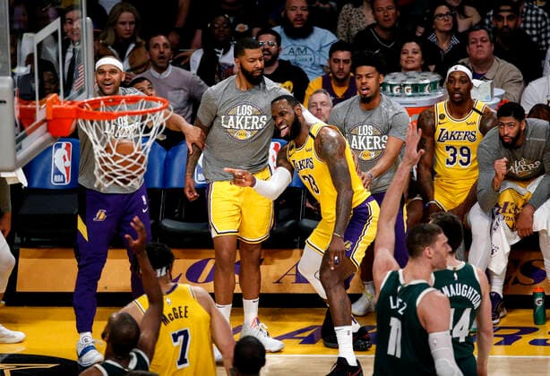 March 6, 2020, Los Angeles, California, U.S: Los Angeles LakersÃ¢â‚¬â ¢ LeBron James (23) reacts after scoring during an NBA, Basketball Herren, USA basketball game between Los Angeles Lakers and Milwaukee Bucks, Friday, March 6, 2020, in Los Angeles. Los Angeles U.S. - ZUMAc68_ 20200306_zaf_c68_013 Copyright: xRingoxChiux
