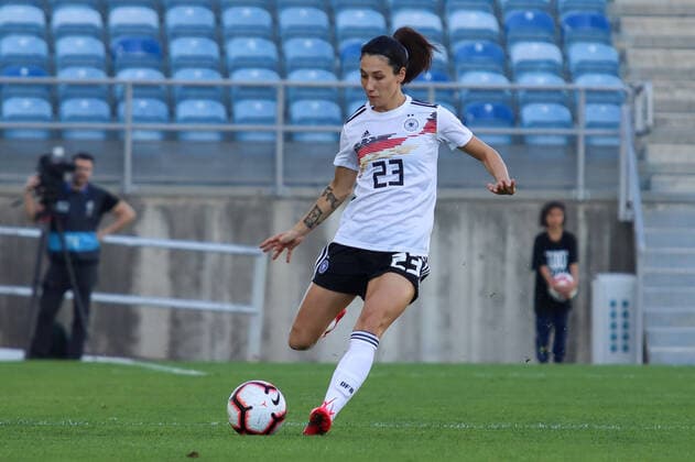 Sara Doorsoun ( Deutschland ), Fussball - Frauen - Algarve Cup 2020 - Deutschland vs. Schweden, Faro, Estadio Algarve, 04.03.2020, DFB regulations prohibit any use of photographs as image sequences and or quasi-video Faro Estadio Algarve Algarve Portugal
