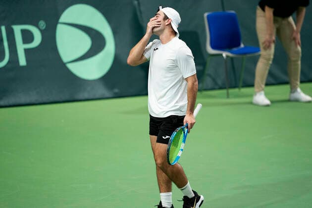 Single mellem Frederik Loechte Nielsen og Ignacio Garcia. Danmark moeder Puerto Rico i Davis Cup i Holbaek Sportsby, loerdag den 7. marts 2020. , Holbaek Denmark Copyright: ClausxBechx cop103 spdk20200307-155700-L