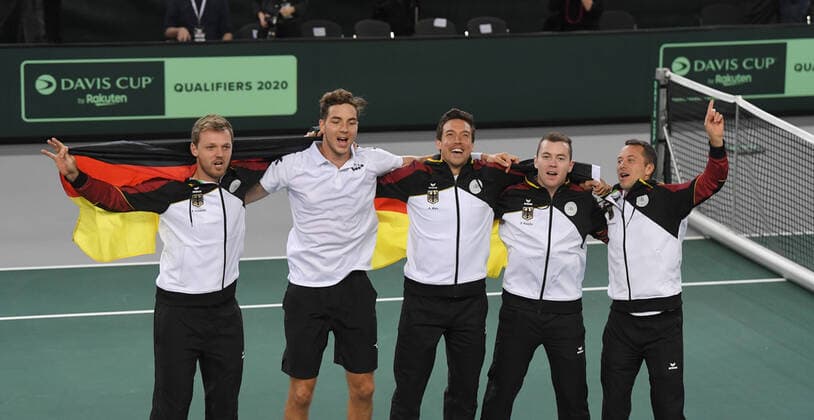 Davis Cup Qualifiers 2020 Germany - Belarus Day2 4.Match Winning German Team Jean-Lennard Struff , GER Philipp Kohlschreiber , GER Dominik Koepfer, GER Kevin Krawietz , GER Andreas Mies , GER Teamcaptain : Michael Kohlmann