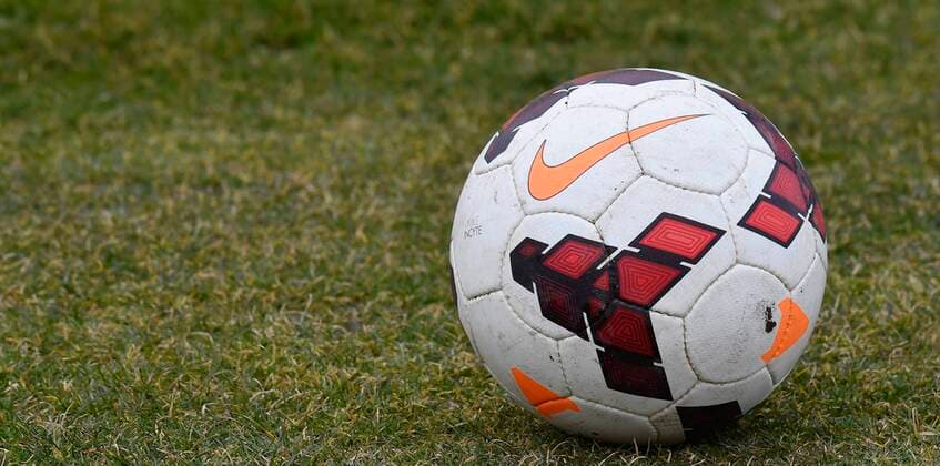 08.03.2020 - Fussball Amateurfussball - Saison 2019 2020 - Landesliga - 23. Spieltag: SC 04 Schwabach - 1. SC Feucht - MeZi - Feature Impression Symbolbild Symbolfoto - Ball Spielball Ball Nike