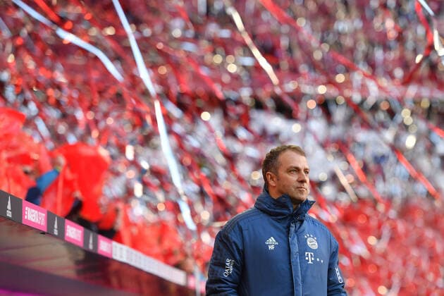 Hans Dieter Flick (Hansi ,Trainer Bayern Muenchen), steht im rot silbernen Konfettiregen, Einzelbild,angeschnittenes Einzelmotiv,Halbfigur,halbe Figur. Fussball 1. Bundesliga,25.Spieltag,Spieltag25, FC Bayern Muenchen (M) - FC Augsburg (A) 2-0, am 08.03.2020 in Muenchen A L L I A N Z A R E N A, DFL REGULATIONS PROHIBIT ANY USE OF PHOTOGRAPHS AS IMAGE SEQUENCES AND OR QUASI-VIDEO.