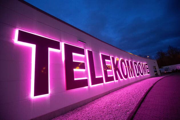 Bonn, Deutschland, 10.03.2020, Telekom Dome, Basketball, FIBA Champions League, Telekom Baskets Bonn vs AEK Athen: Das Spiel findet ohne Publikum statt aufgrund des Erlasses des Innenministeriums NRW. (