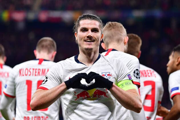 Bilder des Jahres 2020, Sport 03 März Sport Themen der Woche KW11 Sport Bilder des Tages Fußball Champions League Achtelfinale RB Leipzig - Tottenham Hotspur am 10.03.2020 in der Red Bull Arena in Leipzig Torjubel zum 1:0 durch Marcel Sabitzer ( Leipzig ) DFL Regulations prohibit any use of photographs as image sequences and or quasi video. *** Football Champions League Round of 16 RB Leipzig Tottenham Hotspur on 10 03 2020 in the Red Bull Arena in Leipzig Goal celebration for the 1 0 by Marcel Sabitzer Leipzig DFL Regulations prohibit any use of photographs as image sequences and or quasi video xMNx