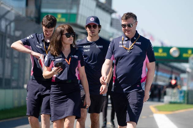 Lance Stroll (BWT Racing Point F1 Team) beim Trackwalk mit dem Team, Formel 1, Grosser Preis von Australien, Albert Park Circuit Melbourne, 11.03.2020. Formel 1, Grosser Preis von Australien, Albert Park Circuit Melbourne, 11.03.2020 Melbourne Copyright: xMemmlerx Eibner-Pressefotox EP_mmr