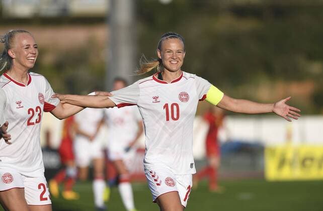 LAGOS, PORTUGAL. MAR 10th: 20200310 Lagos , Portugal : Danish forward Pernille Harder (10) pictured celebrating her goal with Danish defender Sofie Svava (23) during the female football game between the national teams of Belgium called the Red Flames and Denmark on the third and last matchday for the 5th or 6th place of the Algarve Cup 2020 , a prestigious friendly womensoccer tournament in Portugal , on tuesday 10 th March 2020 in Lagos , Portugal . PHOTO SPORTPIX.BE DAVID CATRY David Catry SPP-Sportpix BELGIUM VS DENMARK, SOCCER, ALGARVE CUP, PORTUGAL, MAR 10th 2020 