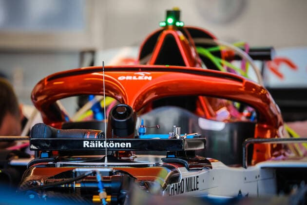 March 12, 2020: MELBOURNE, AUSTRALIA - MARCH 12 2020: Alfa Romeo Racing Orlen pit garage before 1st practice at the 2020 Formula 1 Australian Grand Prix - ZUMAp121 20200312_zsp_p121_002 Copyright: xChrisxPutnamx