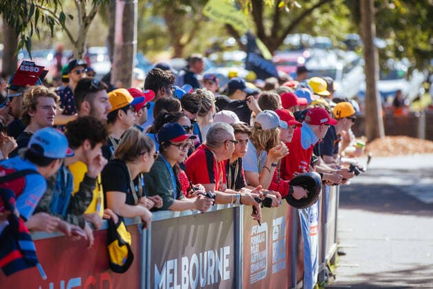 March 12, 2020: MELBOURNE, AUSTRALIA - MARCH 12 2020: Fans before the 2020 Formula 1 Australian Grand Prix - ZUMAp121 20200312_zsp_p121_018 Copyright: xChrisxPutnamx