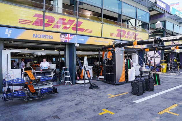 motor racing, Motorsport F1 GRAND PRIX, The McLaren team pit is seen ahead of the Formula 1 Australian Grand Prix 2020 at the the Albert Park Circuit in Melbourne, Thursday, March 12, 2020. ( NO ARCHIVING, EDITORIAL USE ONLY, NO USE IN BOOKS WITHOUT CONSENT MELBOURNE VIC AUSTRALIA  Copyright: xMICHAELxDODGEx 20200312001456034487
