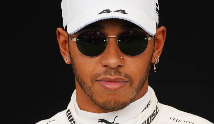 motor racing, Motorsport F1 GRAND PRIX, Lewis Hamilton of Great Britain and Mercedes GP poses for a photo in the Paddock ahead of the Formula 1 Australian Grand Prix 2020 at the the Albert Park Circuit in Melbourne, Thursday, March 12, 2020. ( NO ARCHIVING, EDITORIAL USE ONLY, NO USE IN BOOKS WITHOUT CONSENT MELBOURNE VIC AUSTRALIA  Copyright: xSCOTTxBARBOURx 20200312001456122770