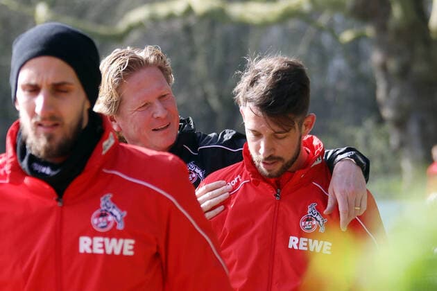 Training 1. FC Köln 1. Fussball Bundesliga Saison 2019 2020 Geißbockheim Köln Deutschland 12.03.2020 Links: Trainer Markus Gisdol (1. FC Köln) Rechts: Mark Uth (1. FC Köln)