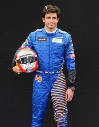 motor racing, Motorsport F1 GRAND PRIX, Carlos Sainz of Spain and McLaren F1 poses for a photo in the Paddock ahead of the Formula 1 Australian Grand Prix 2020 at the the Albert Park Circuit in Melbourne, Thursday, March 12, 2020. ( NO ARCHIVING, EDITORIAL USE ONLY, NO USE IN BOOKS WITHOUT CONSENT MELBOURNE VIC AUSTRALIA  Copyright: xSCOTTxBARBOURx 20200312001456187986