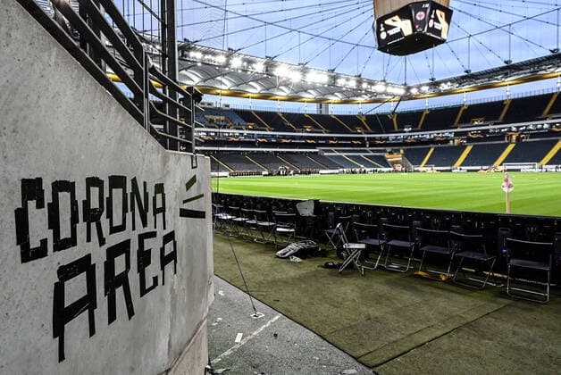 12.03.2020, xjhx, Fussball UEFA Europa League, Eintracht Frankfurt - FC Basel emspor, v.l. Stadionansicht Innenraum, Rasen Corona Area (DFL DFB REGULATIONS PROHIBIT ANY USE OF PHOTOGRAPHS as IMAGE SEQUENCES and or QUASI-VIDEO) Frankfurt am Main *** 12 03 2020, xjhx, Football UEFA Europa League, Eintracht Frankfurt FC Basel emspor, v l stadium view interior, lawn Corona Area DFL DFB REGULATIONS PROHIBIT ANY USE OF PHOTOGRAPHS as IMAGE SEQUENCES and or QUASI VIDEO Frankfurt am Main