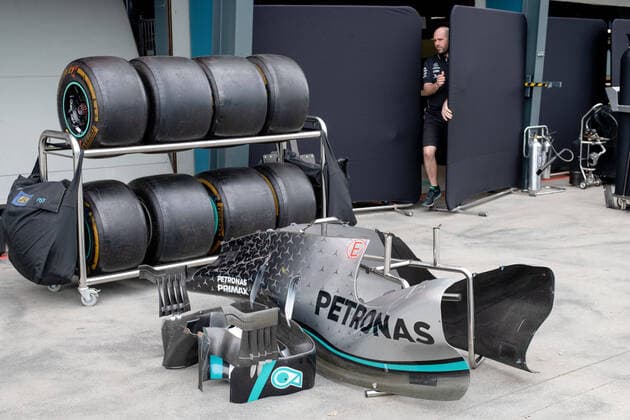 Geschlossene Mercedes-Box bereit zum Abbau, Formel 1, Grosser Preis von Australien, Albert Park Circuit Melbourne, Absage des Rennen, 13.03.2020. Formel 1, Grosser Preis von Australien, Albert Park Circuit Melbourne, Absage des Rennen, 13.03.2020 Melbourne Copyright: xMemmlerx Eibner-Pressefotox EP_mmr