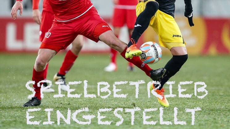 Angst vor Coronavirus, der westfaelische Fussballverband stellt den Spielbetrieb zunaechst bis zum 19. April in allen Ligen der Senioren und Junioren ein Symbolbild zum Thema Coronavirus, Spielbetrieb eingestellt am 13.03.2020 in Siegen Deutschland. *** Fear of Coronavirus, the Westphalian Football Association is stopping the games in all leagues of seniors and juniors until 19 April, a symbolic picture on the topic of Coronavirus, games will be stopped on 13 03 2020 in Siegen Germany