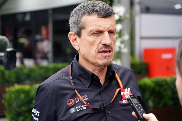 Melbourne, Australien, 13.03.2020, Formel 1, Formula 1, Australian Grand Prix, Das Rennen in Melbourne ist abgesagt worden, Grund die Ausbreitung des Coronavirus (COVID-19), Teamchef Günther Steiner (Haas F1 Team) spricht mit den Medien über die Absage. ( Melbourne Albert-Park Victoria Australien eu-images-09-506-049604