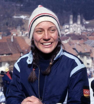 Ski Alpin: Rosi Mittermaier (Deutschland) Portrait 01.03.1968 (geschätzt). *** Alpine skiing Rosi Mittermaier Germany portrait 01 03 1968 appreciated HM