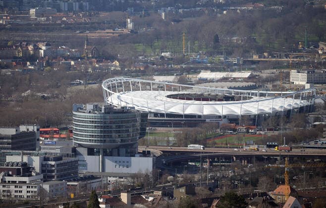 Fußball, Stadiongeschichte VfB Stuttgart Stuttgart , Fußball VfB Stuttgart Mercedes Benz Arena , Blick vom Rotenberg auf die Arena