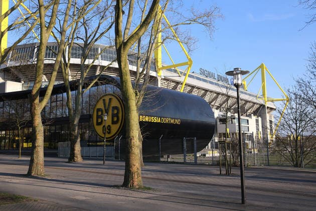 Sport Bilder des Tages 18.03. 2020 Dortmund, Der Signal Iduna Park bleibt für diese Bundesliga-Saison geschlossen. Auch der BVB ist Opfer der Corona-Krise geworden.