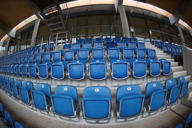 Fußball, Stadiongeschichte Stuttgarter Kickers Stuttgarter Kickers PK Corona Virus Deutschland, Stuttgart, 12.03.2020, Fussball, Oberliga BW, Saison 2019 2020, Stuttgarter Kickers PK Corona Virus: GAZI Stadion auf der Waldau leere Sitzplätze.