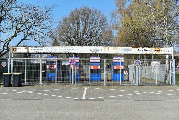 Das Grotenburg-Stadion ist wegen des Coronavirus gesperrt, Corona Auswirkung in NRW, Krefeld, 28.03.2020, Krefeld Nordrhein-Westfalen Deutschland