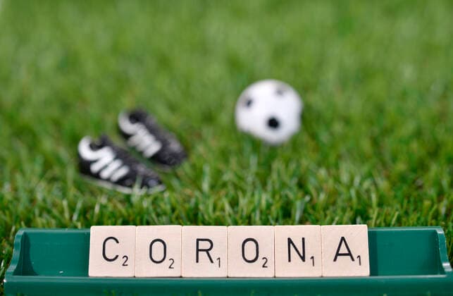 Symbolbild, Krise im Fußball wegen Corona, Coronavirus, Sars-CoV-2, Covid-19, Deutschland Coronavirus