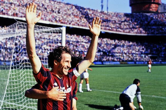 FRANCO BARESI, AC Milan, Celebrating his goal, Serie A, Milan vs Roma 4-1, Milano SERIE A 1988-89 MILAN-ROMA 4-1