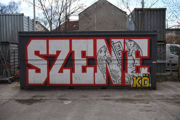 Fussball, Herren, Saison 2019 2020, 1. Bundesliga, 1. FC Union Berlin in der Phase der Coronavirus-Spielpause, im Bild: Symbolbild eines Containers mit der Aufschrift Szene Köpenick in der Nähe des Stadions, Anlass: die Szene Köpenick organisiert an der Union-Tanke am S-Bahnhof Köpenick einen Gabenzaun für ungebrauchte Hygiene-Artikel, halbare Nahrungsmittel und brauchbare Kleidungsstücke, 31.03. 2020, Copyright: xMatthiasxKochx