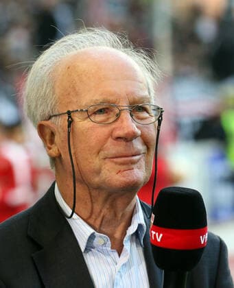 VfB Stuttgart - SV Werder Bremen Deutschland, Stuttgart, 06.12.2015, 1. Fussball-Bundesliga, Saison 2015 2016, 15. Spieltag, VfB Stuttgart - SV Werder Bremen (1:1): Helmut Benthaus (VfB Stuttgart).