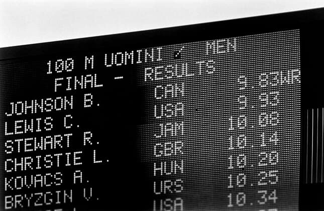 870830 Athletics, World Athletics Championships: The scoreboard after 100 m shows Ben Johnson of Canada as winner before Carl Lewis of USA at The World Athletics Championships on August 30, 1987 in Rome, Italy. In 1989 Johnson was disqualified for doping. BILDBYRAN *** 870830 Athletics, World Athletics Championships The scoreboard after 100 m shows Ben Johnson of Canada as winner before Carl Lewis of USA at The World Athletics Championships on August 30, 1987 in Rome, Italy In 1989 Johnson was disqualified for doping BILDBYRAN,  Copyright: BILDBYRAN 870830023