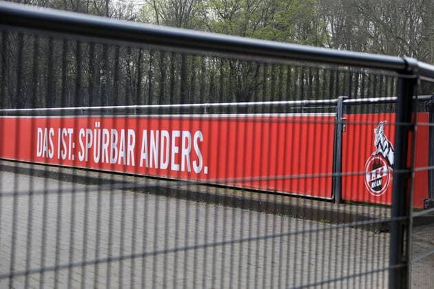 Sport Bilder des Tages Training 1. FC Köln Corona 1. Fussball Bundesliga Saison 2019 2020 Geißbockheim Köln Deutschland 07.04.2020 Spürbar anders *** Training 1 FC Cologne Corona 1 Football Bundesliga Season 2019 2020 Geißbockheim Cologne Germany 07 04 2020 Noticeably different