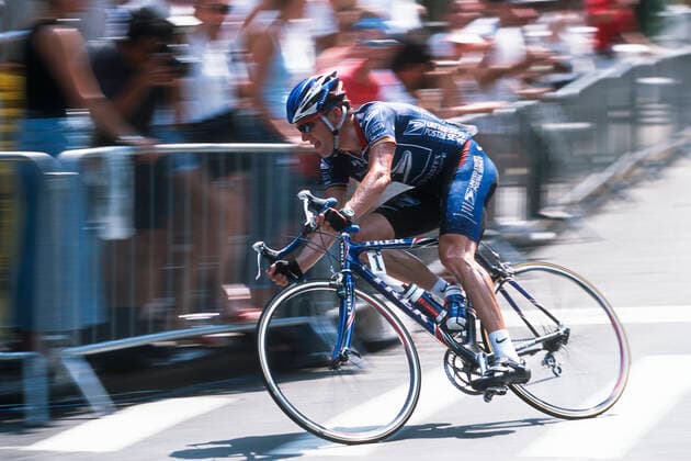 Cycling Lance Armstrong Lance Armstrong competing for the US Postal Service Team at the 2002 New York City Cycling Championships. New York NY USA Copyright: xChrisxTrotman DUOMO PCNx CY0472 106125