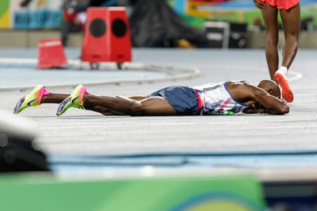 OLYMPICS RIO 2016 Rio de Janeiro, Brazil. 13 August 2016. Mo Farah (GBR) wins the gold medal in the Men s 10,000m at the 2016 Olympic Summer Games. Paul J. Sutton PCN Photography. Rio de Janeiro Olympic Stadium Brazil Copyright: xPaulxJxSutton PCNx OL1617TF13-978