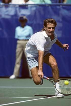 Tennis Andre Agassi (USA) at the 1988 US Open Flushing New York USA Copyright: xPaulxJxSutton DUOMO PCNx TN0301 009251