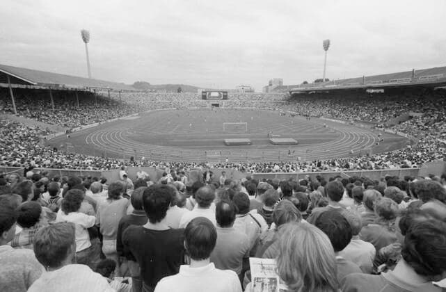 Fußball, Stadiongeschichte VfB Stuttgart Stuttgart , Fußball VfB Stuttgart vs. Stuttgarter Kickers Übersicht Neckarstadion