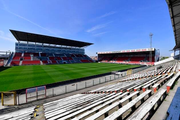 BRUSSELS, BELGIUM - APRIL 16 : Illustration picture of the Bosuil Stadium, home of Royal Antwerp FC, during the lockdown to stop the spreading of Covid-19. The Jupiler Pro League championship is suspended due to the outbreak of COVID-19. And there wil be no mass events until august 31. Illustration pictures on April 16, 2020 in Brussels, Belgium, 16 04 2020 FOOTBALL : Coronavirus en Belgique - 16 04 2020 PhotoNews Panoramic 