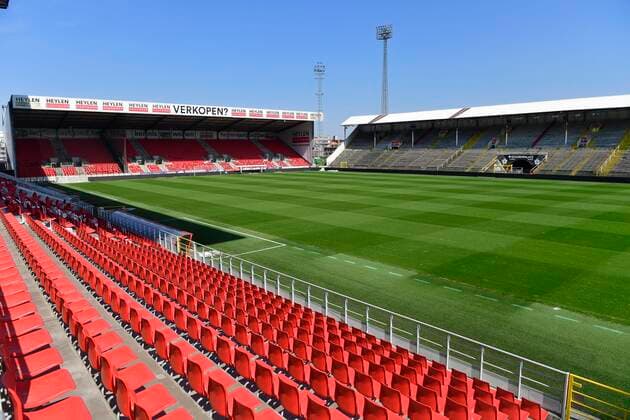 BRUSSELS, BELGIUM - APRIL 16 : Illustration picture of the Bosuil Stadium, home of Royal Antwerp FC, during the lockdown to stop the spreading of Covid-19. The Jupiler Pro League championship is suspended due to the outbreak of COVID-19. And there wil be no mass events until august 31. Illustration pictures on April 16, 2020 in Brussels, Belgium, 16 04 2020 FOOTBALL : Coronavirus en Belgique - 16 04 2020 PhotoNews Panoramic 
