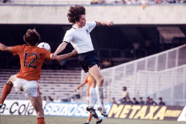 MATTHAEUS Lothar Team Deutschland erster Einsatz mit REP JOHNNY UEFA Fussball Europameisterschaften 1980 Vorrundenspiel Deutschland - Holland 3 : 2 am 14. Juni 1980 im San Paolo Stadion in Neapel