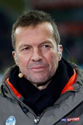 Düsseldorf, Deutschland, 1. Fußball- BL, 21. Spieltag, Bayer Leverkusen : Borussia Dortmund 4 : 3 am 08. 02. 2020 in der Bay Arena in Leverkusen Lothar MATTHÄUS (SKY) Gemäß den Vorgaben der DFL Deutsche Fußball Liga ist es untersagt, in dem Stadion und oder vom Spiel angefertigte Fotoaufnahmen in Form von Sequenzbildern und oder videoähnlichen Fotostrecken zu verwerten bzw. verwerten zu lassen.