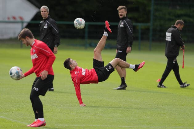 Bilder des Jahres 2020, Sport 04 April Sport Themen der Woche KW18 Sport Bilder des Tages 1.FC Köln Training Mitte: Noah Katterbach (1.FC Köln) 30.04.2020 *** Sports 1 FC Köln Training Mitte Noah Katterbach 1 FC Köln 30 04 2020