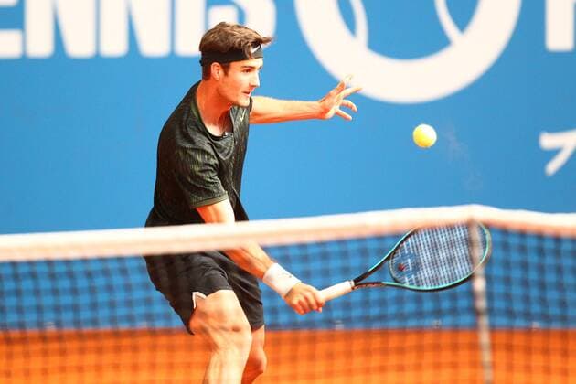 Constantin Schmitz bei der Tennis Exhibition Serie in Hoehr-Grenzhausen Tennis Exhibition Serie in Hoehr-Grenzhausen Tennis Exhibition Series in Hoehr-Grenzhausen Hoehr-Grenzhausen Copyright: xEibner-Pressefotox