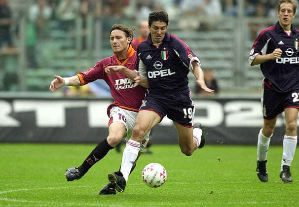 Serie A Championship 1999-2000, Roma-Milan 1-1, FRANCESCO TOTTI, JOSE CHAMOT CAMPIONATO SERIE A 1999-2000 99-2000 ROMA-MILAN 1-1