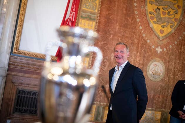 Koebenhavns Overborgmester Frank Jensen, DBUs formand Jesper Moeller, formand i DBU, formand for Parken & Entertainment Bo Rygaard, og kultur- og fritidsborgmester i Koebenhavns Kommune Franciska Rosenkilde, paa et pressemoede om afklaring paa Koebenhavns EM-vaertskab i sommeren 2021, paa Koebenhavns Raadhus torsdag den 7. maj 2020.. , Copenhagen Denmark Copyright: UngerxAnthon AnthonxUngerx cop333 spdk20200507-210010-L
