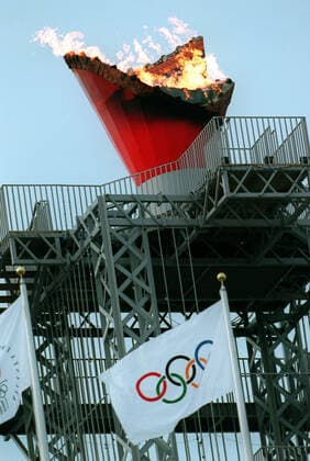 960731 Summer Olympics 1996, Athletics: The olympic flame in Centennial Olympic Stadium at The Summer Olympic Games, Olympische Spiele, Olympia, OS on July 31, 1996 in Atlanta, USA. BILDBYRAN *** 960731 Summer Olympics 1996, Athletics The olympic flame in Centennial Olympic Stadium at The Summer Olympic Games on July 31, 1996 in Atlanta, USA BILDBYRAN,  Copyright: LENNARTxMANSSON BB960731BB025