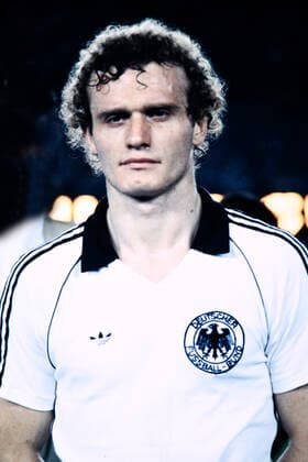 BRIEGEL Hans Peter Team Deutschland UEFA Fussball Europameisterschaften 1980 Finale Spiel Deutschland - Belgien in Italien am 22. Juni 1980 im Olympic Stadion in Rom