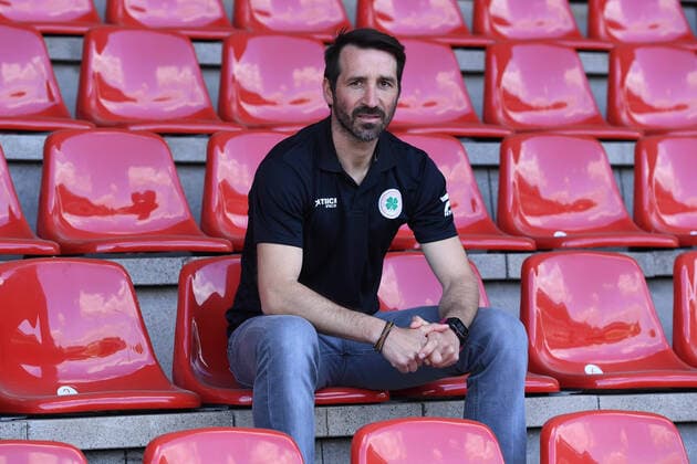 Fußball, Trainerhistorie, Rot-Weiß Oberhausen Fußball Regionalliga Staffel West Vorstellung RWO-Cheftrainer Dimitrios Pappas am 11.05.2020 im VIP-Raum des Stadion Niederrhein in Oberhausen Dimitrios Pappas ( Cheftrainer Oberhausen )