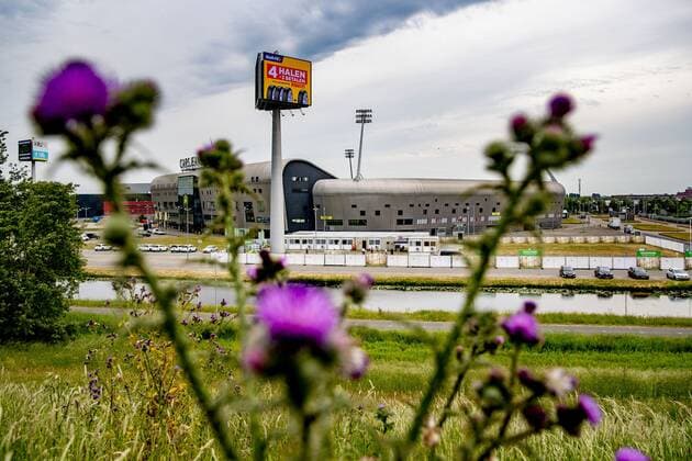 DEN HAAG - Martijn van Rheenen, initiator van DoneerEenDorp. Bij het stadion van ADO Den Haag wordt een corona-zorglocatie voor daklozen opgebouwd. De opvang is een initiatief van de voetbalclub en DoneerEenDorp. ROBIN UTRECHT xVIxANPxSportx xRobinxUtrechtxIVx 410884711